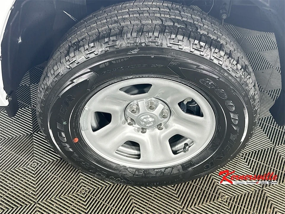 2025 Ram 1500 2nd Gen - Image 15 of 21