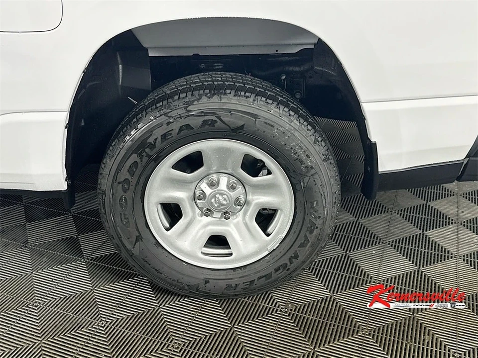 2025 Ram 1500 2nd Gen - Image 17 of 21