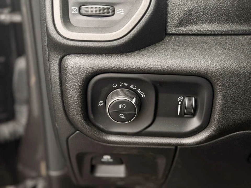 2025 Ram 1500 2nd Gen - Image 18 of 23