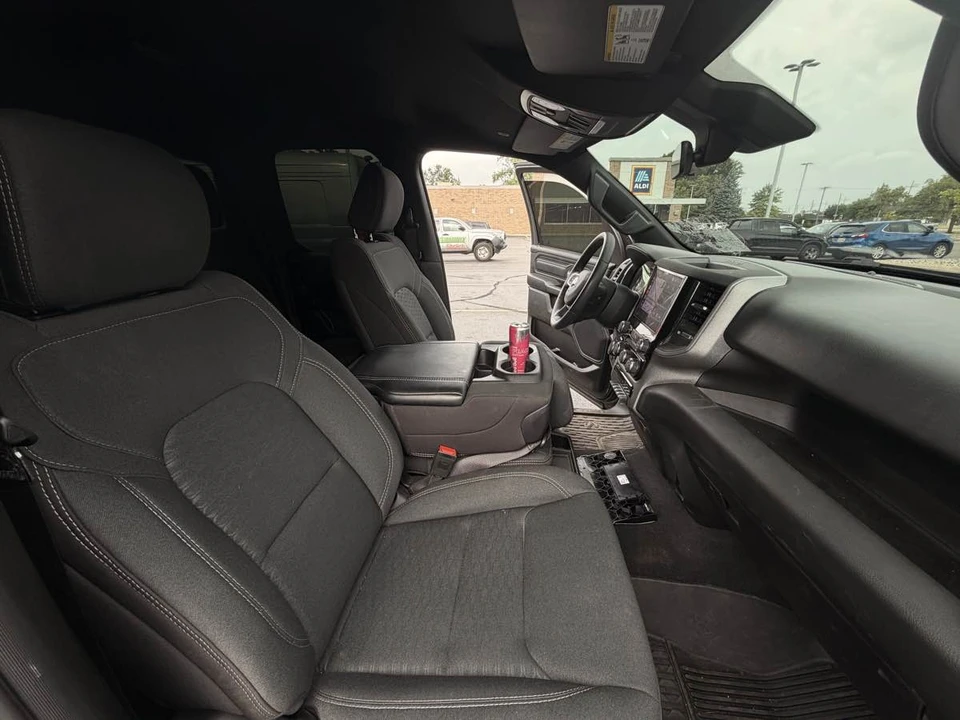 2025 Ram 1500 2nd Gen - Image 14 of 23