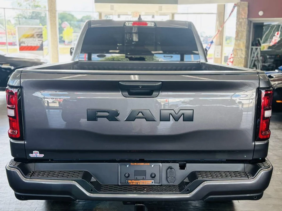 2025 Ram 1500 2nd Gen - Image 9 of 31