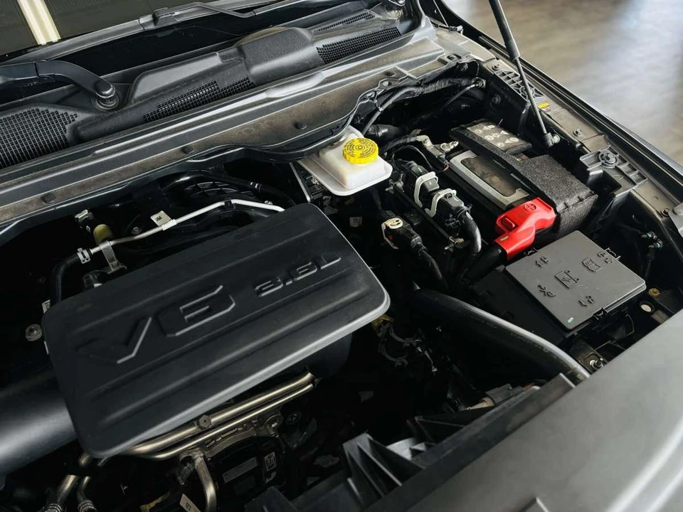2025 Ram 1500 2nd Gen - Image 24 of 31