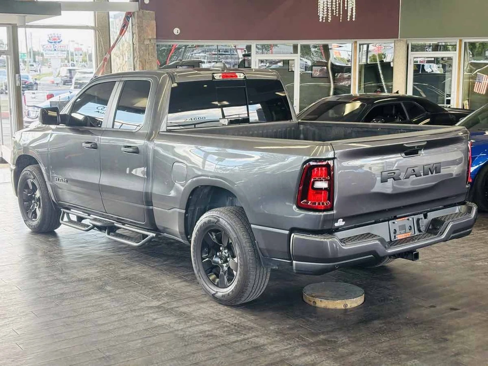 2025 Ram 1500 2nd Gen - Image 15 of 31