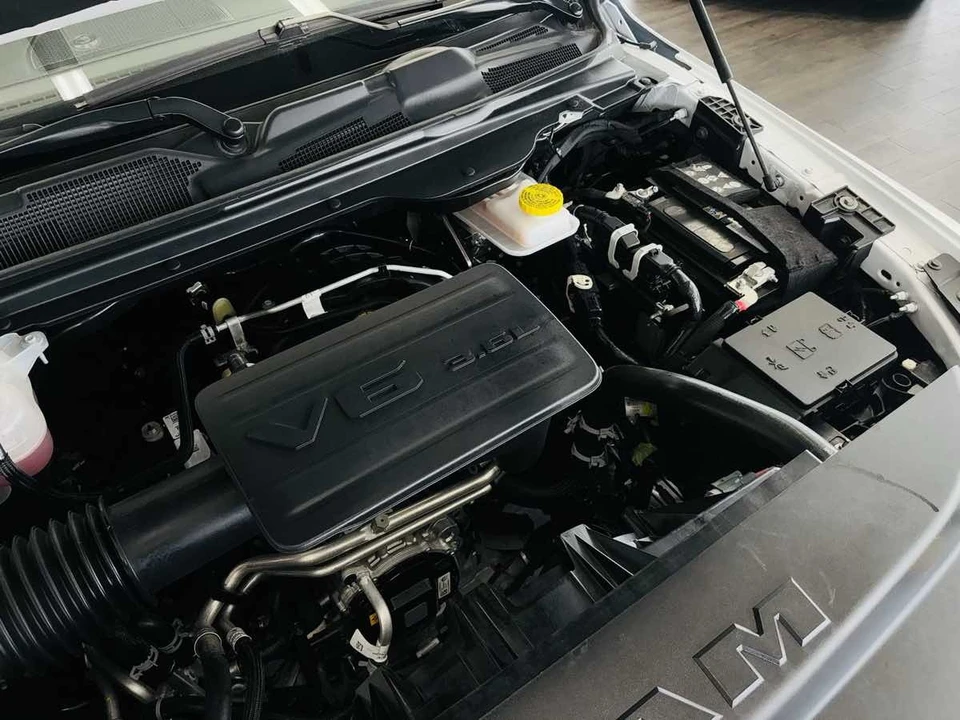 2025 Ram 1500 2nd Gen - Image 23 of 31