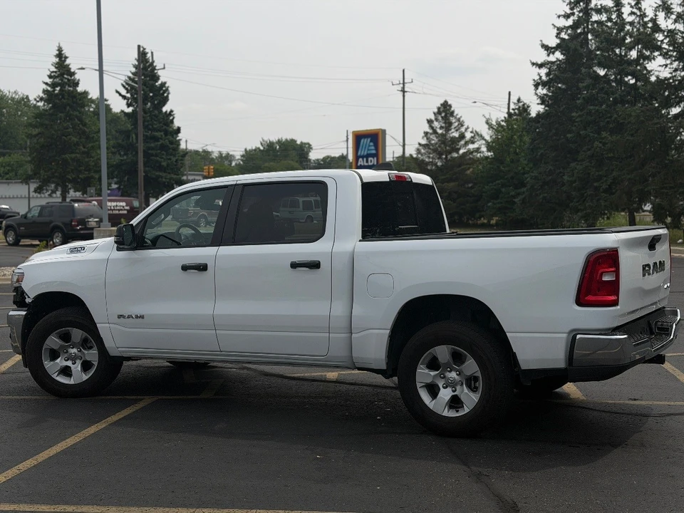 2025 Ram 1500 2nd Gen - Image 9 of 20