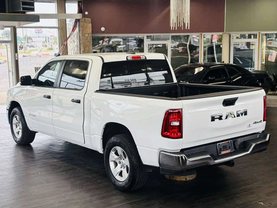 2025 Ram 1500 2nd Gen - Image 14 of 31