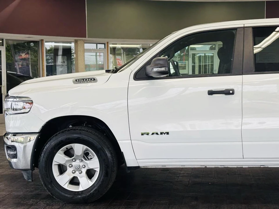 2025 Ram 1500 2nd Gen - Image 16 of 31