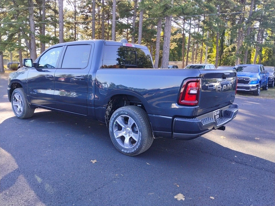 2025 Ram 1500 2nd Gen - Image 7 of 12