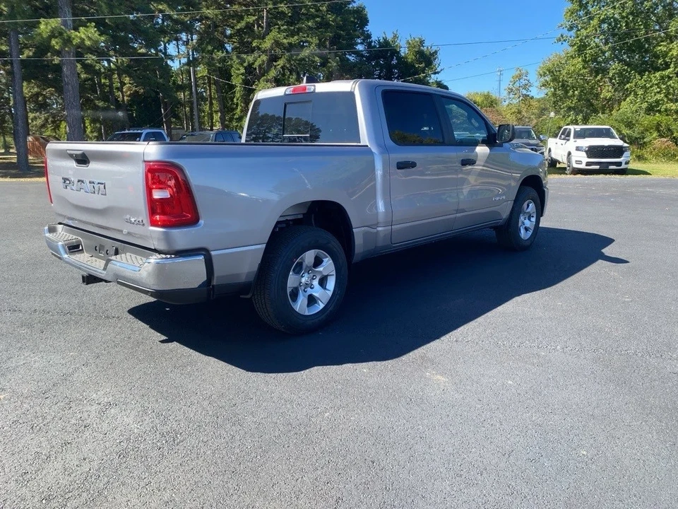 2025 Ram 1500 2nd Gen - Image 5 of 12