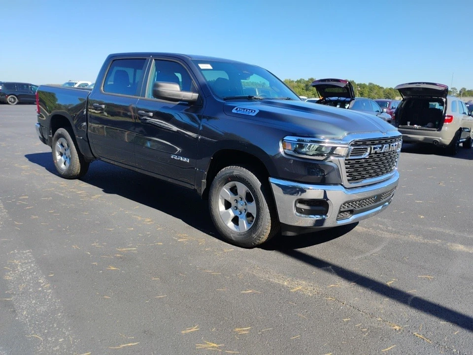 2025 Ram 1500 2nd Gen - Image 3 of 12