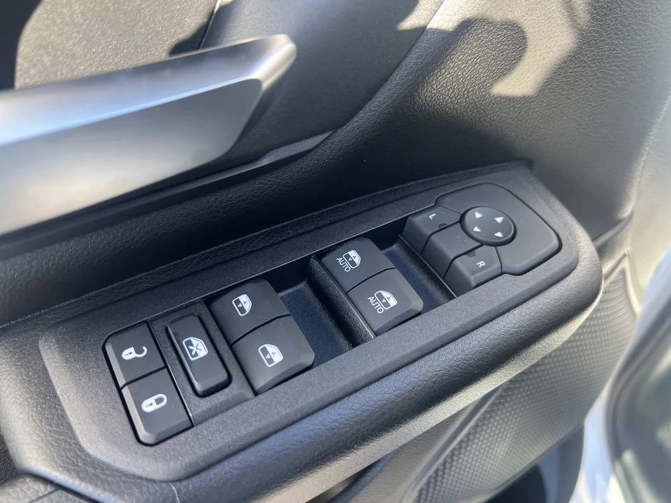 2025 Ram 1500 2nd Gen - Image 15 of 21