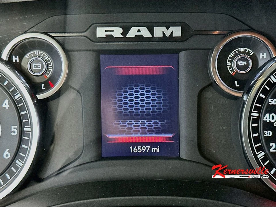 2025 Ram 1500 2nd Gen - Image 15 of 24