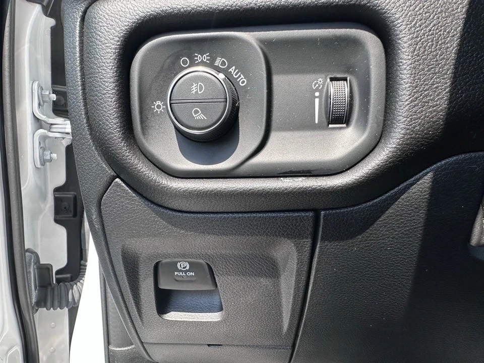 2025 Ram 1500 2nd Gen - Image 5 of 12