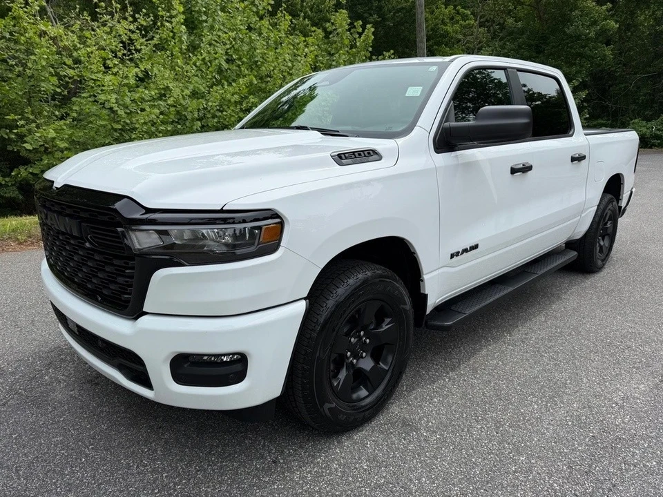 2025 Ram 1500 2nd Gen - Image 3 of 12