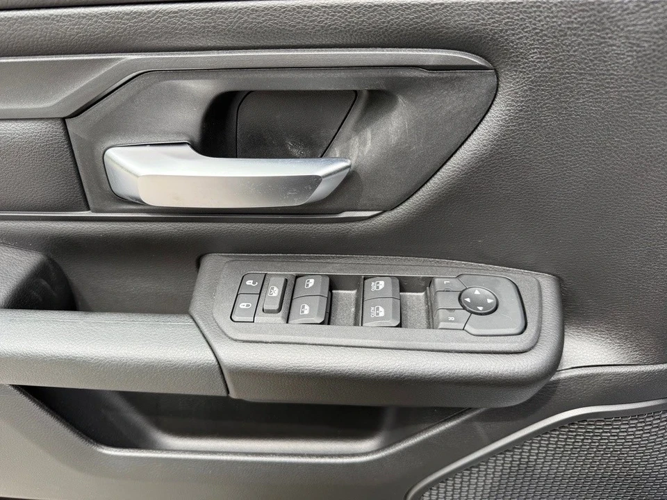 2025 Ram 1500 2nd Gen - Image 14 of 21