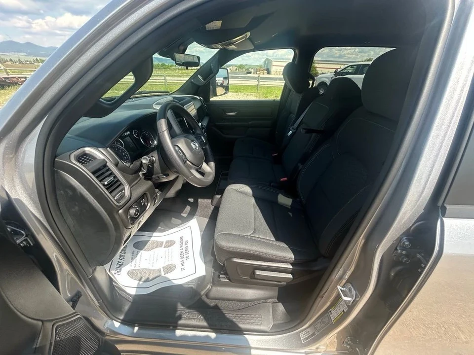 2025 Ram 1500 2nd Gen - Image 17 of 21
