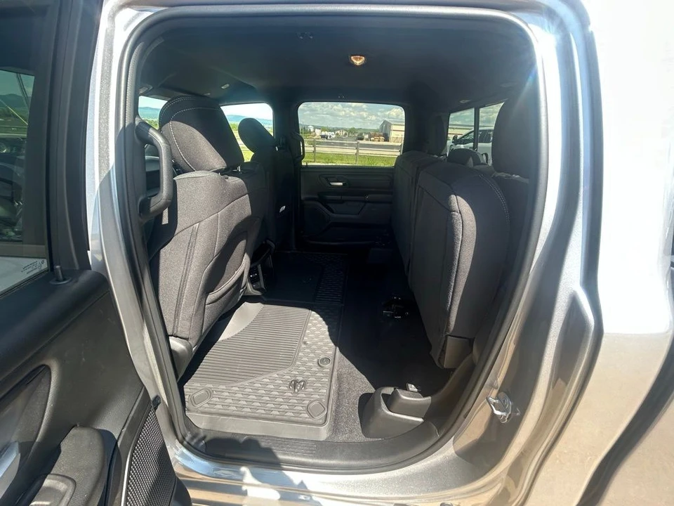2025 Ram 1500 2nd Gen - Image 11 of 21