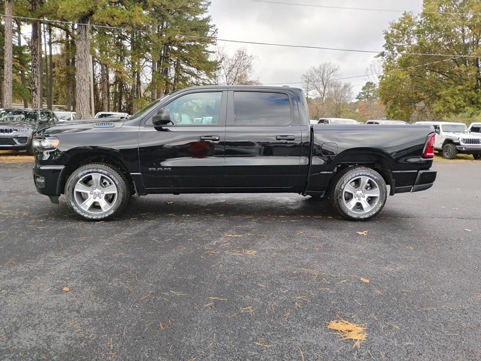 2025 Ram 1500 2nd Gen - Image 8 of 12