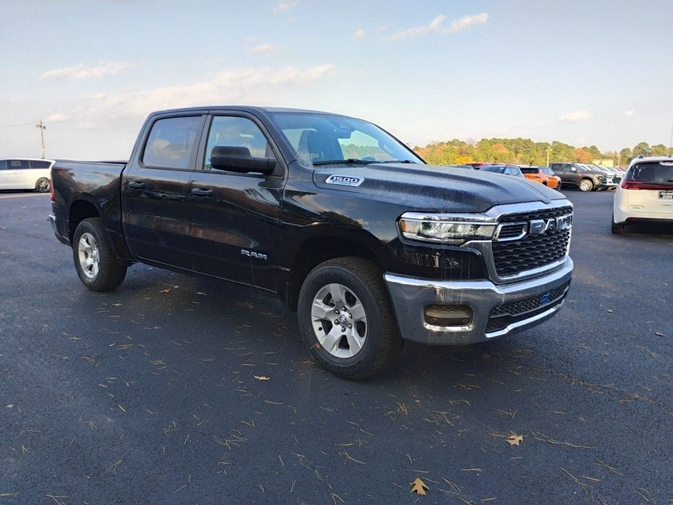 2025 Ram 1500 2nd Gen - Image 3 of 12