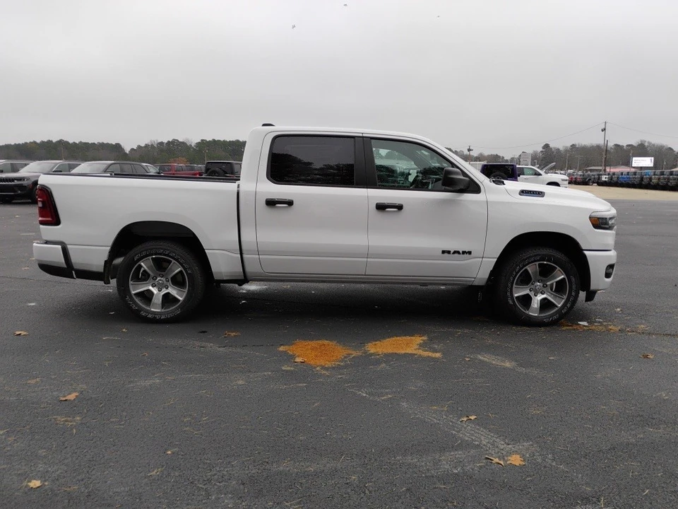 2025 Ram 1500 2nd Gen - Image 4 of 12