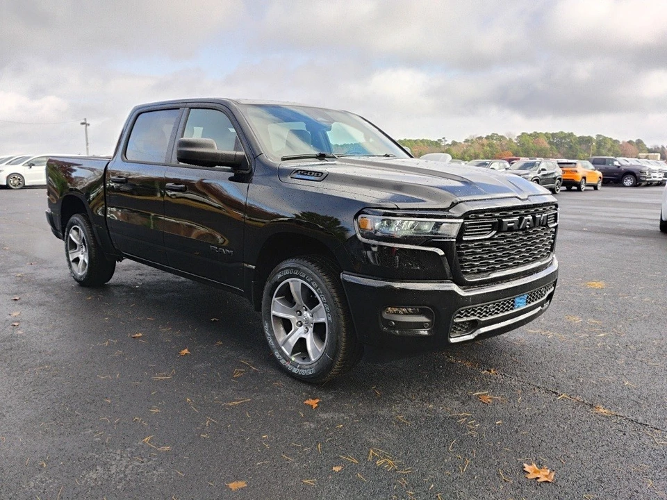 2025 Ram 1500 2nd Gen - Image 3 of 12
