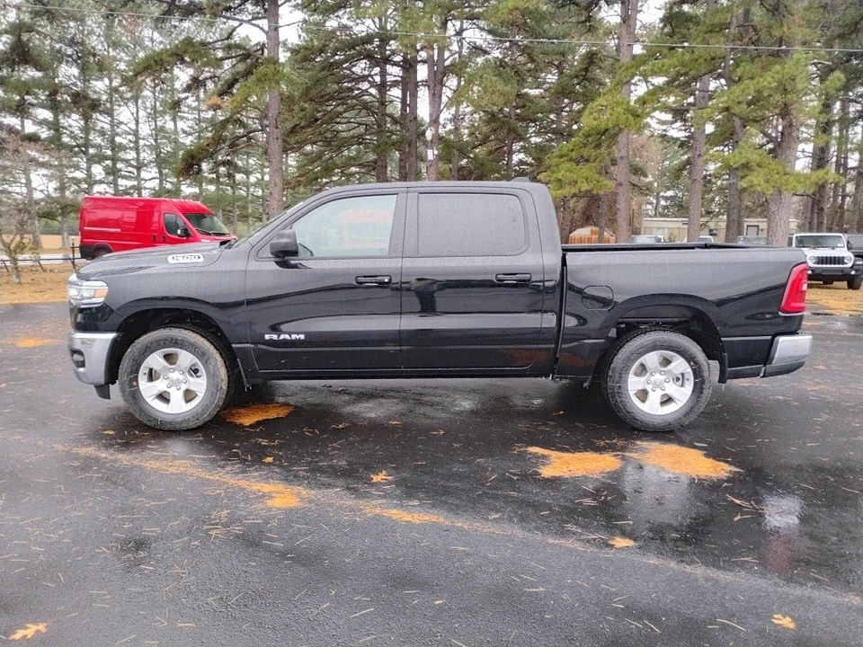 2025 Ram 1500 2nd Gen - Image 8 of 12