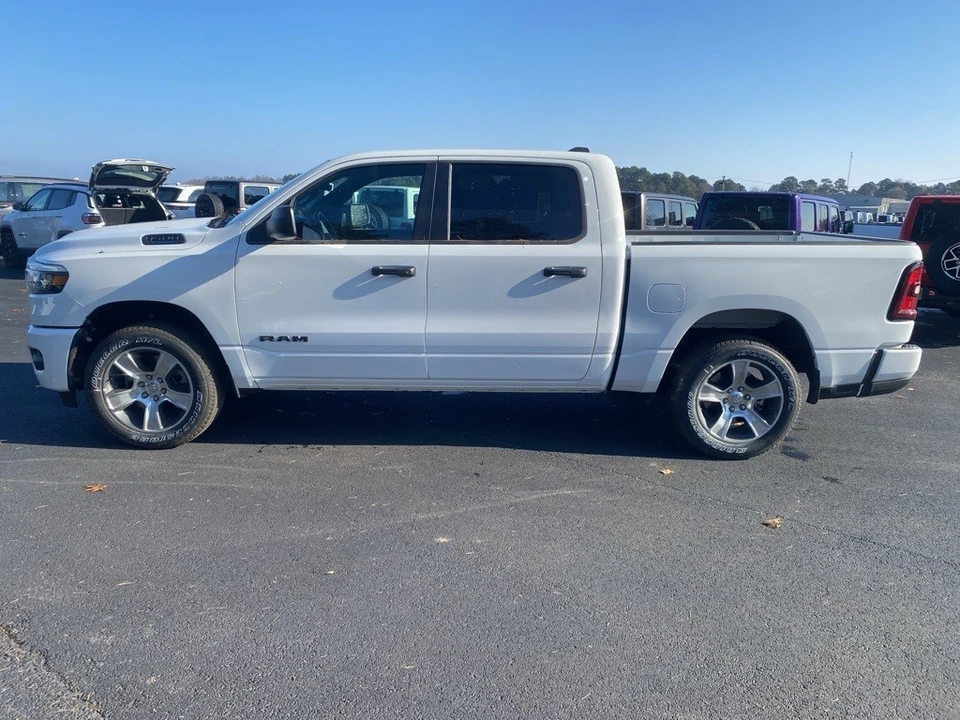 2025 Ram 1500 2nd Gen - Image 8 of 12