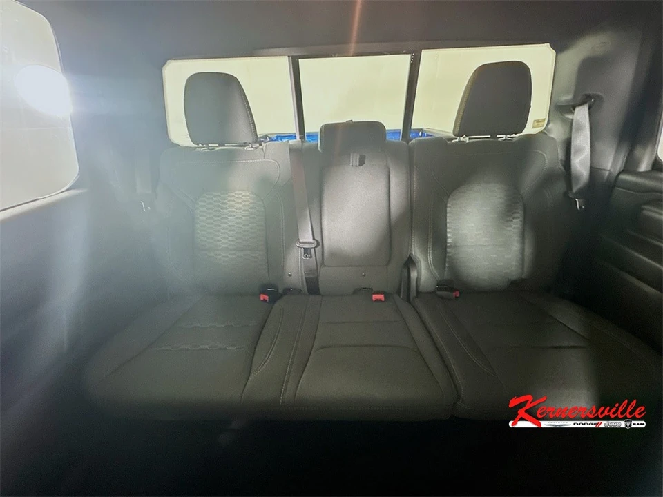 2025 Ram 1500 2nd Gen - Image 10 of 21