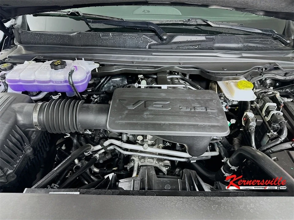2025 Ram 1500 2nd Gen - Image 18 of 21