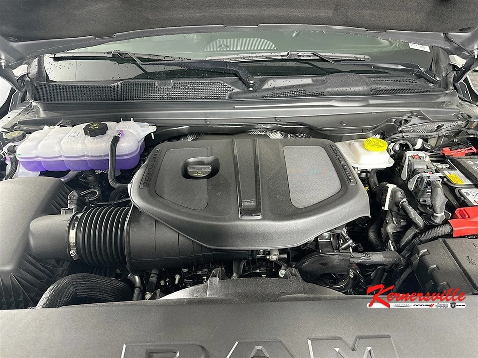 2025 Ram 1500 2nd Gen - Image 17 of 21