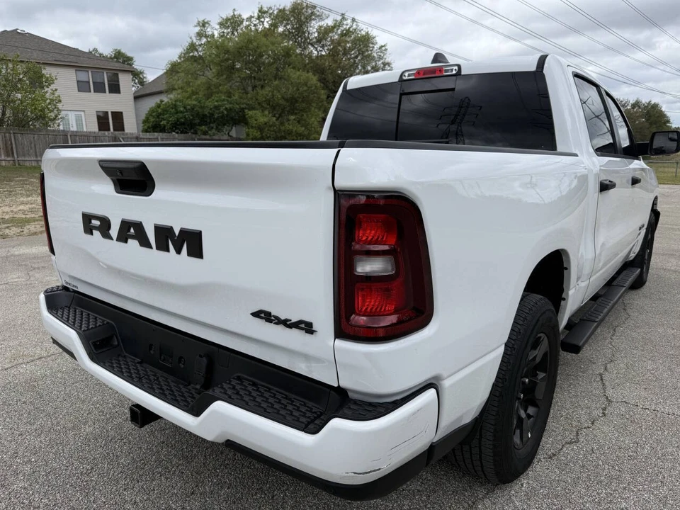 2025 Ram 1500 2nd Gen - Image 7 of 30