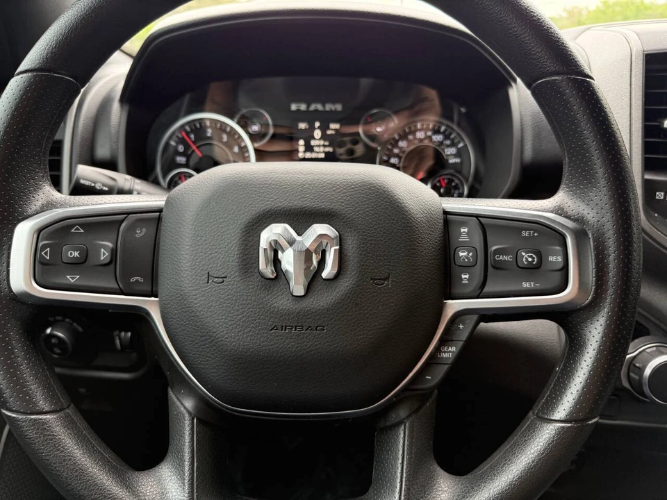 2025 Ram 1500 2nd Gen - Image 28 of 30