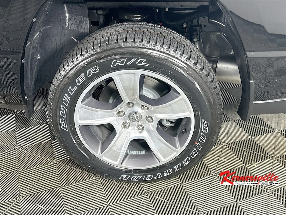 2025 Ram 1500 2nd Gen - Image 18 of 21