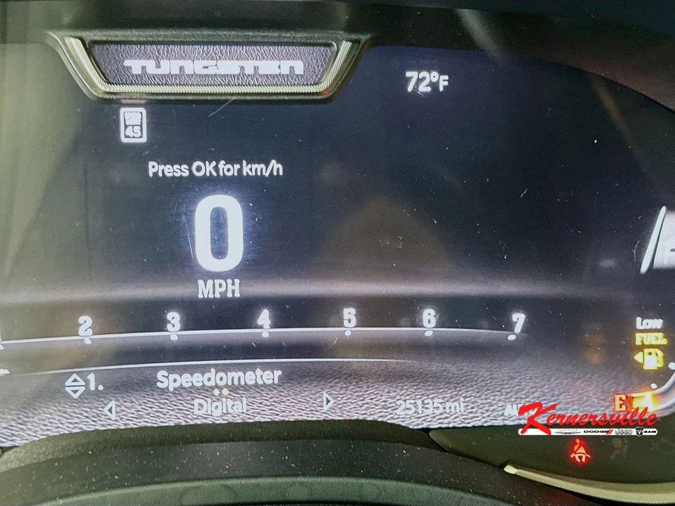 2025 Ram 1500 2nd Gen - Image 15 of 24