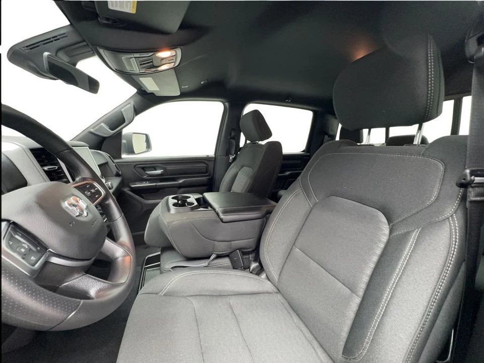 2025 Ram 1500 2nd Gen - Image 19 of 31