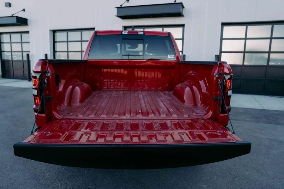2025 Ram 1500 2nd Gen - Image 8 of 17
