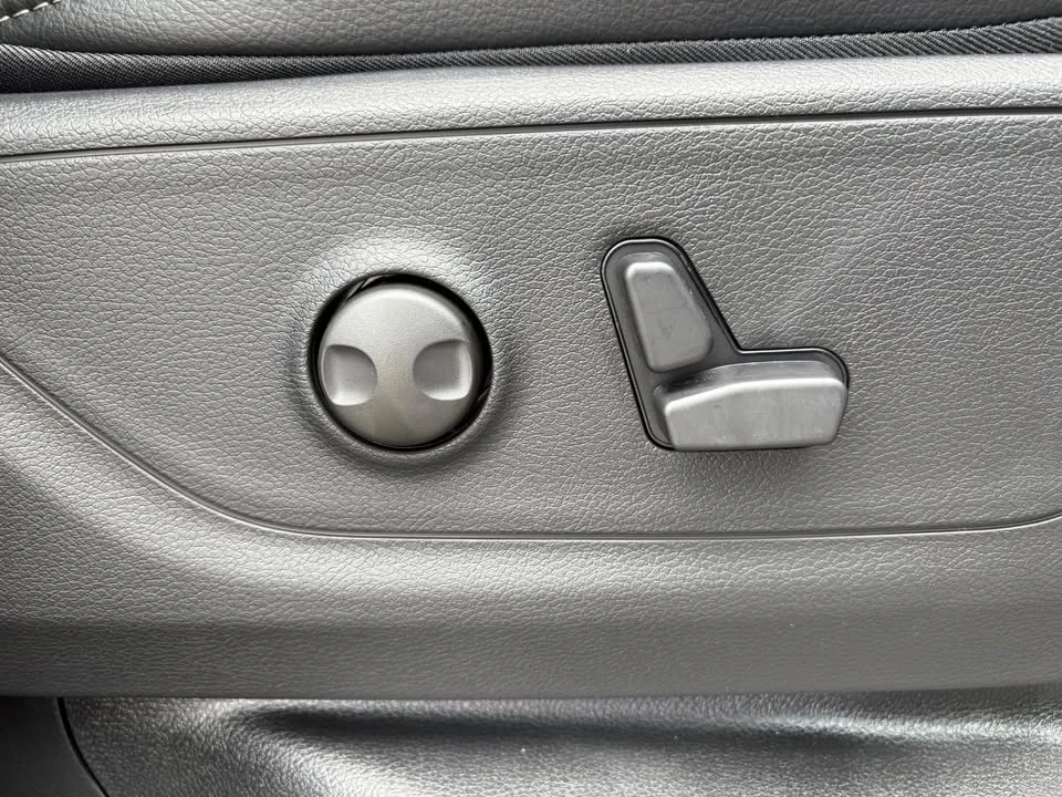 2025 Ram 1500 2nd Gen - Image 13 of 20