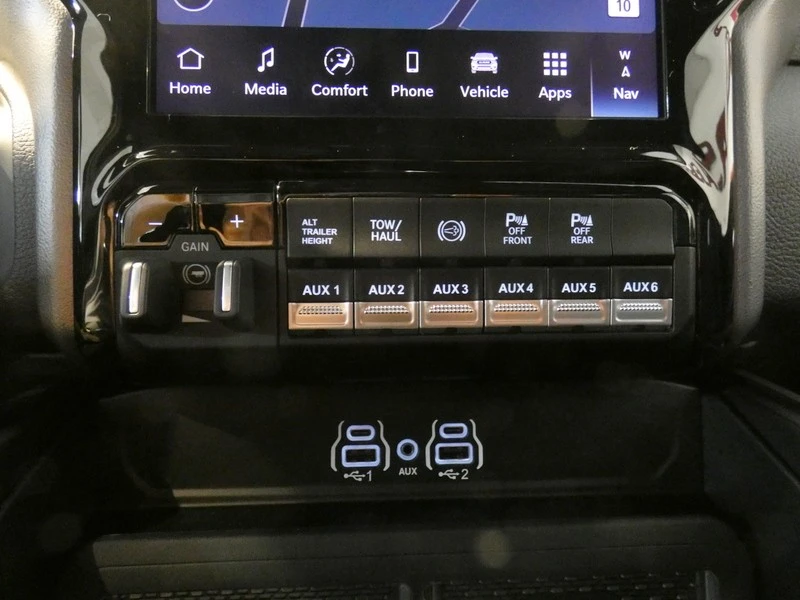 2025 Ram 2500 - Image 16 of 31