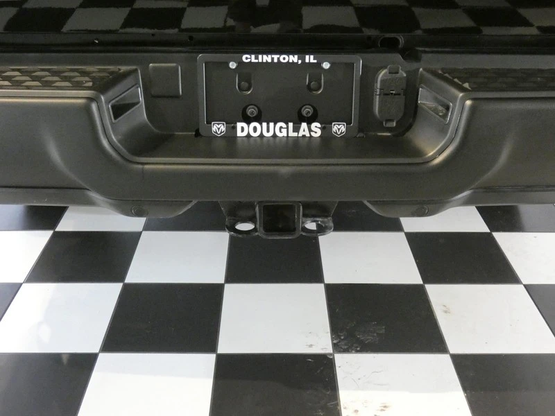 2025 Ram 2500 - Image 7 of 31