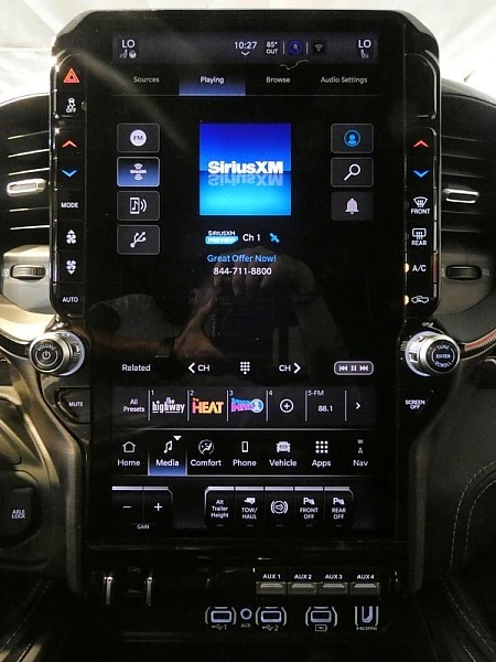 2025 Ram 2500 - Image 13 of 31