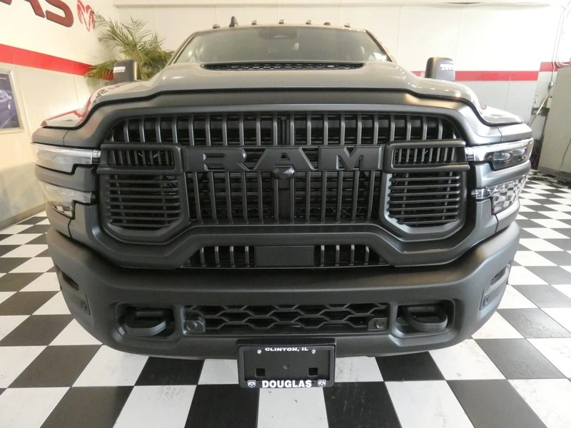 2025 Ram 2500 - Image 2 of 31