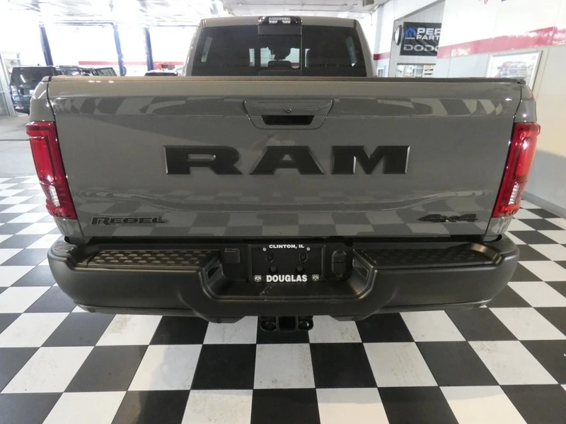 2025 Ram 2500 - Image 5 of 31