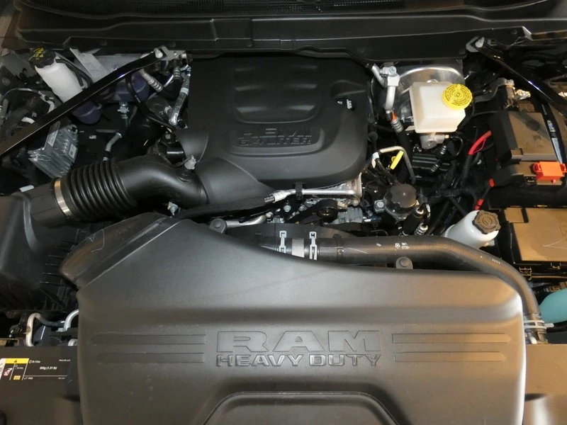 2025 Ram 2500 - Image 29 of 31