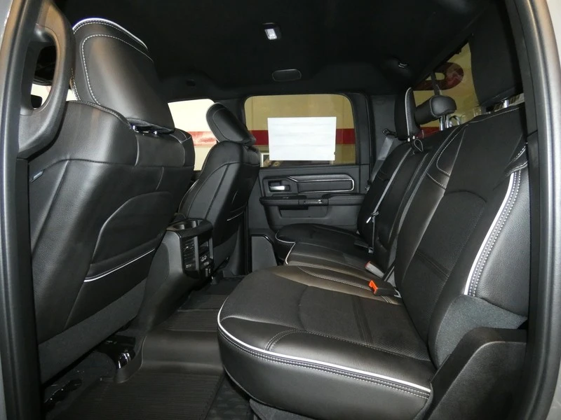 2025 Ram Heavy Duty - Image 27 of 31