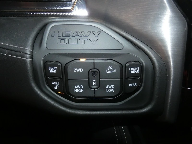 2025 Ram 2500 - Image 17 of 31