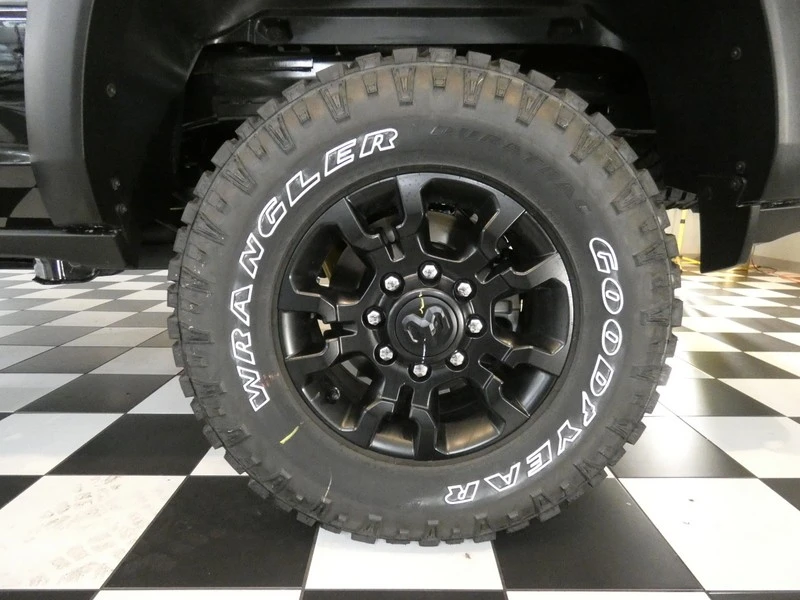 2025 Ram 2500 - Image 8 of 21