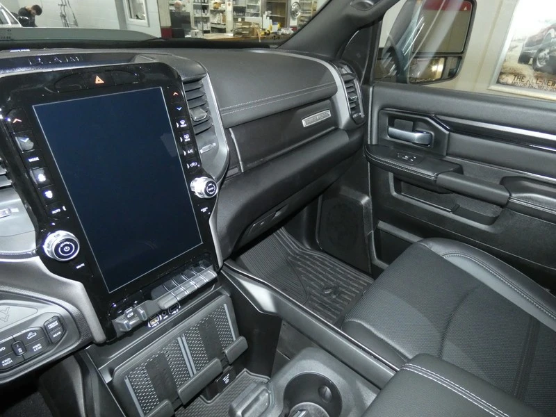 2025 Ram 2500 - Image 12 of 21
