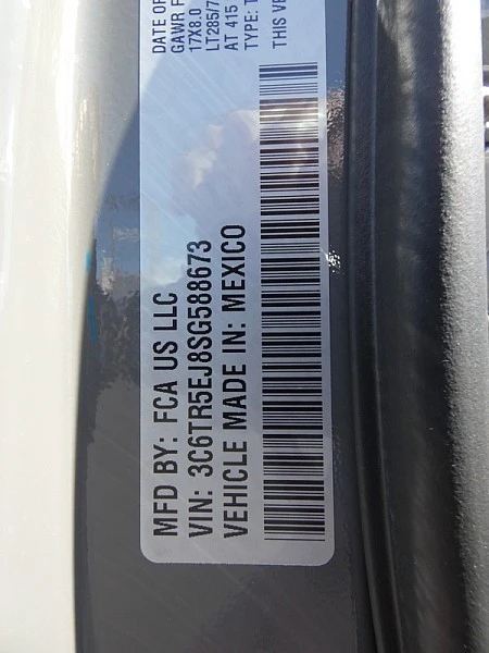 2025 Ram 2500 - Image 29 of 30