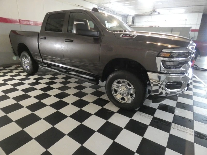 2025 Ram 2500 - Image 4 of 21
