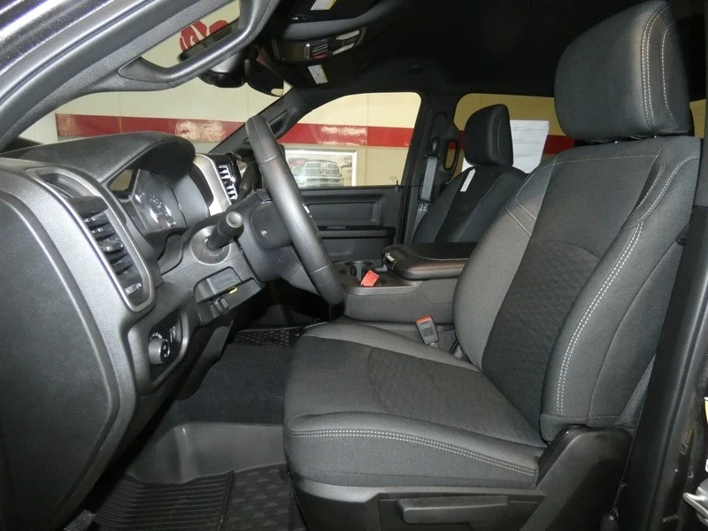2025 Ram 2500 - Image 10 of 21